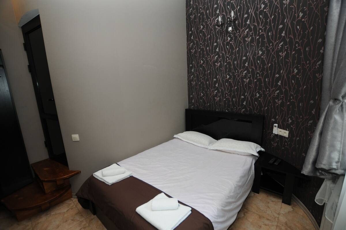 Basic Double or Twin Room | Free WiFi