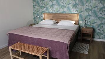 1 chambre, fer et planche Ă repasser, Wi-Fi, draps fournis