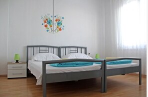 2 quartos, Wi-Fi de cortesia, roupa de cama