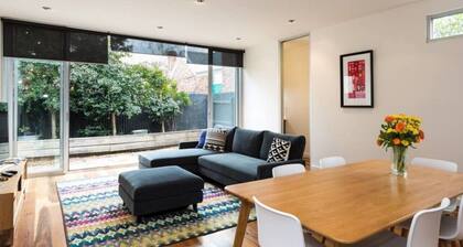 Bradman · "Bradman" Modern Style ein Spaziergang zu MCG, Swan St, CBD