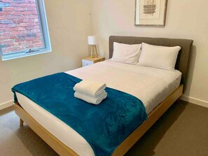 2 bedrooms, iron/ironing board, travel cot, WiFi