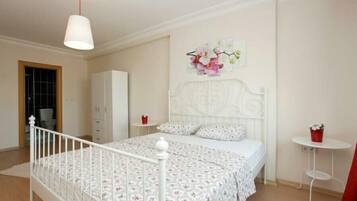 Superior Apartment, 3 Bedrooms | In-room safe, iron/ironing board, free WiFi, bed sheets