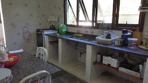 Talheres/pratos/utensílios de cozinha