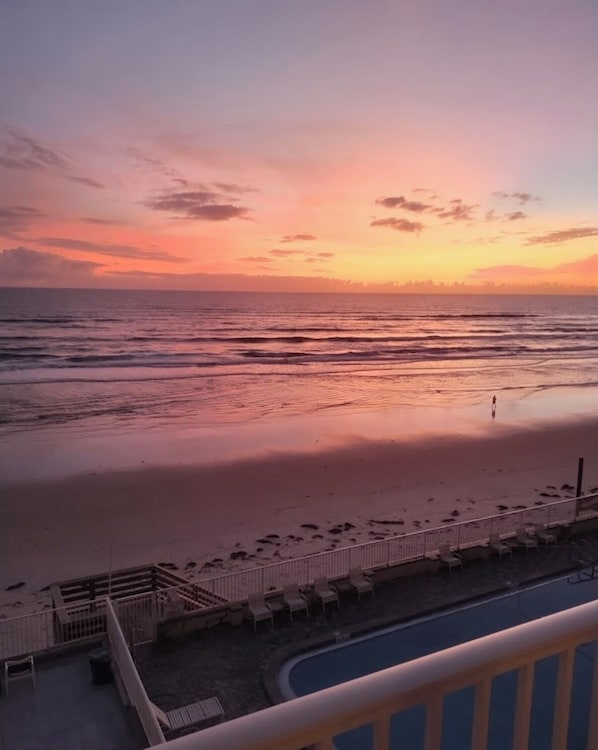 On the beach, sun-loungers, beach towels - Steps to a beautiful beach Gorgeous Ocean Views!!!! (Daytona Beach)
