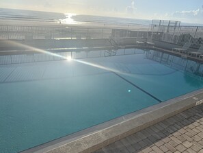Utomhuspool