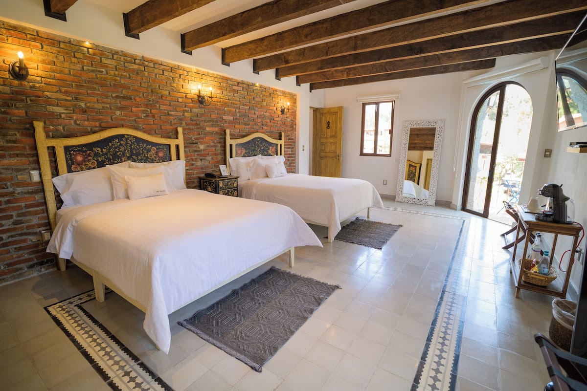 Elite Double Room (Pistoia) | 1 bedroom, premium bedding, pillowtop beds, in-room safe