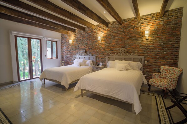 1 habitación, ropa de cama de alta calidad y colchones con pillow-top 