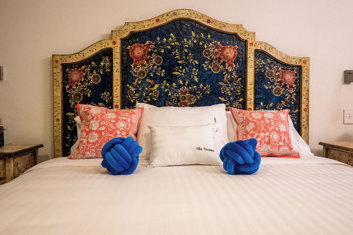 Deluxe Suite (Grosseto) | Sengetøy av topp kvalitet, senger med overmadrass og safe på rommet