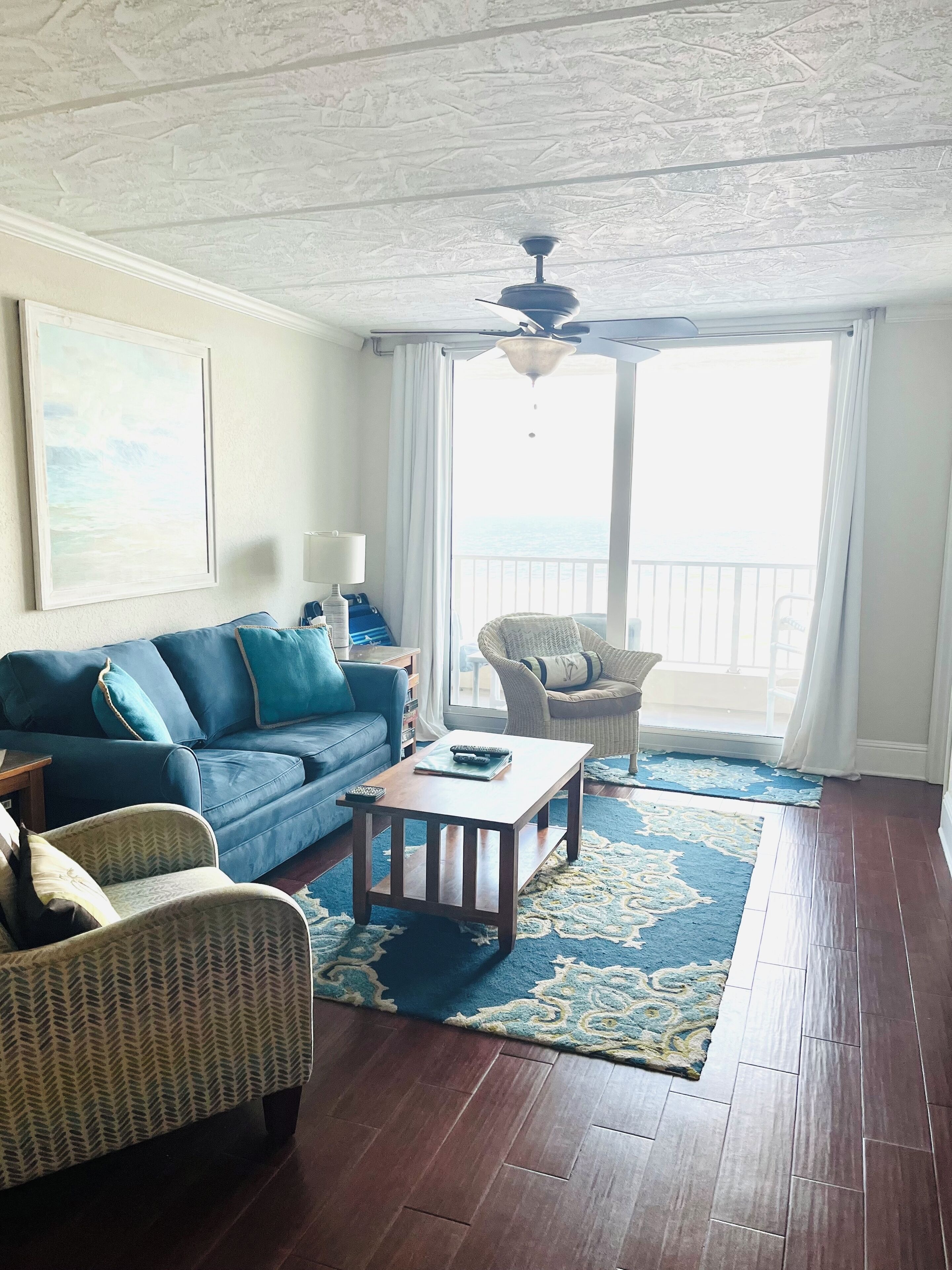 リビング エリア