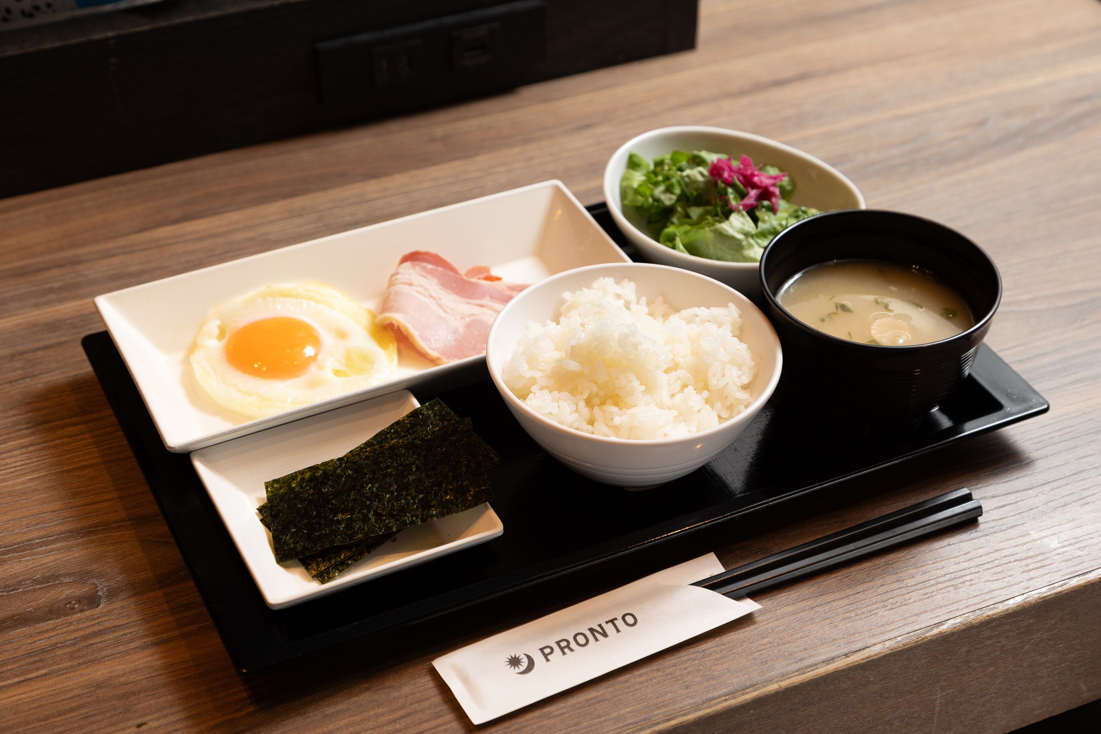 daily full breakfast (jpy 1100 per person)