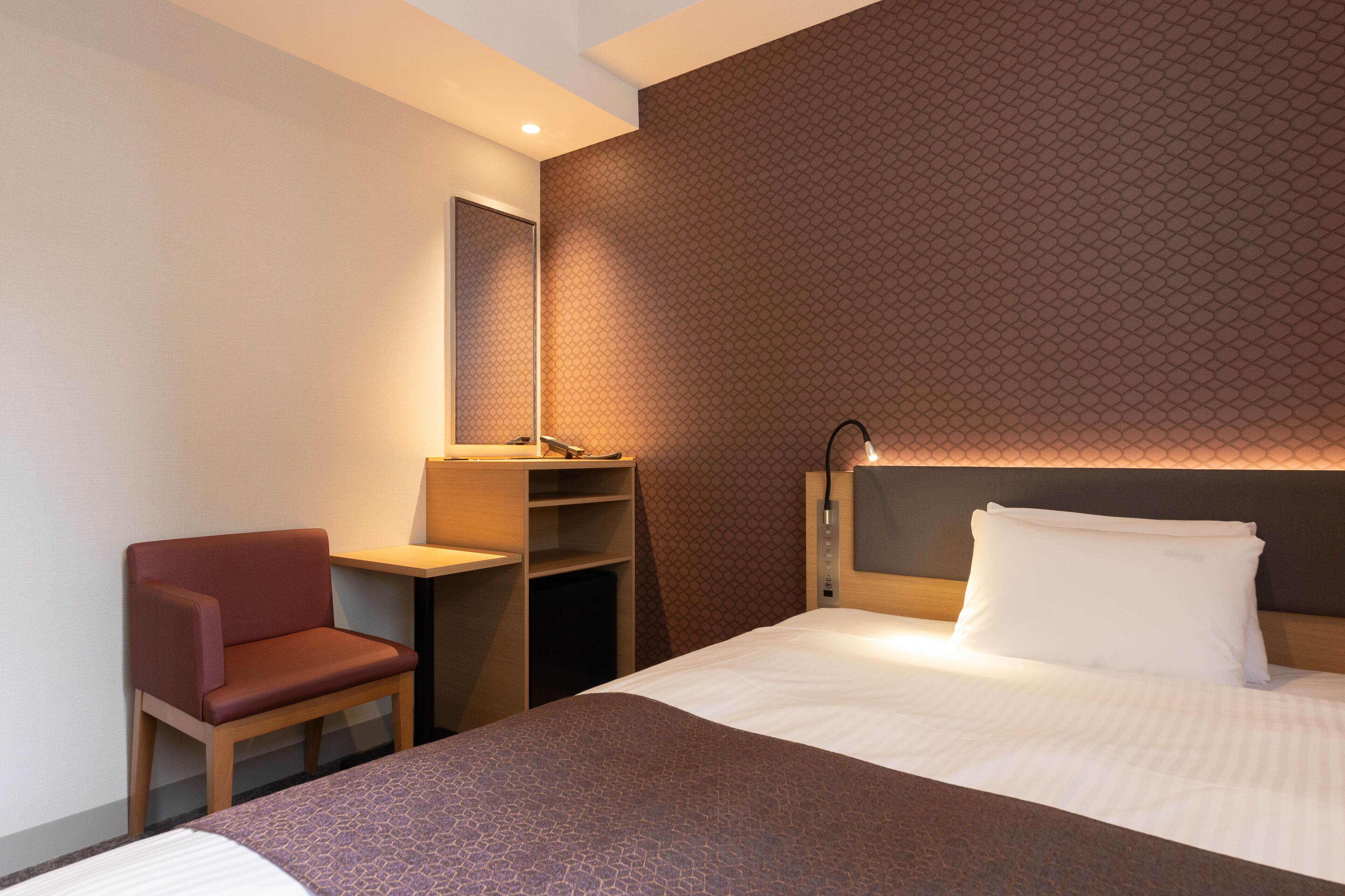 economy double room (b) | 1 bedroom, blackout curtains, free wifi, bed sheets