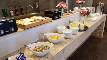 Bữa sáng buffet