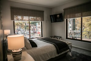Superior Double Room | In-room safe, blackout curtains, free WiFi, bed sheets - Lib Hotel Bellavista (Santiago)