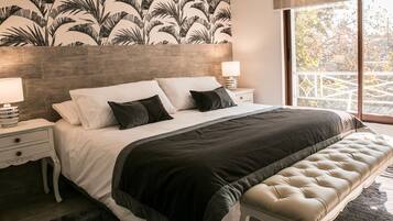 Superior Double Room | In-room safe, blackout drapes, free WiFi, bed sheets