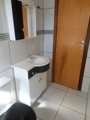 HandtĂŒcher, Seife, Toilettenpapier