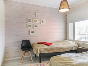 2 chambres, fer et planche à repasser, accès Internet