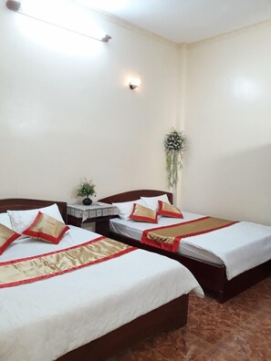 Adi Villa 16, 6 Bedrooms | 6 bedrooms, desk, iron/ironing board, free WiFi - Adi Villa 16 (Ho Chi Minh City)