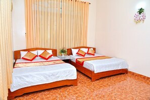 Adi Villa 16, 6 Bedrooms | 6 bedrooms, desk, iron/ironing board, free WiFi - Adi Villa 16 (Ho Chi Minh City)