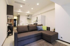 テレビ、書斎 / ワークスペース