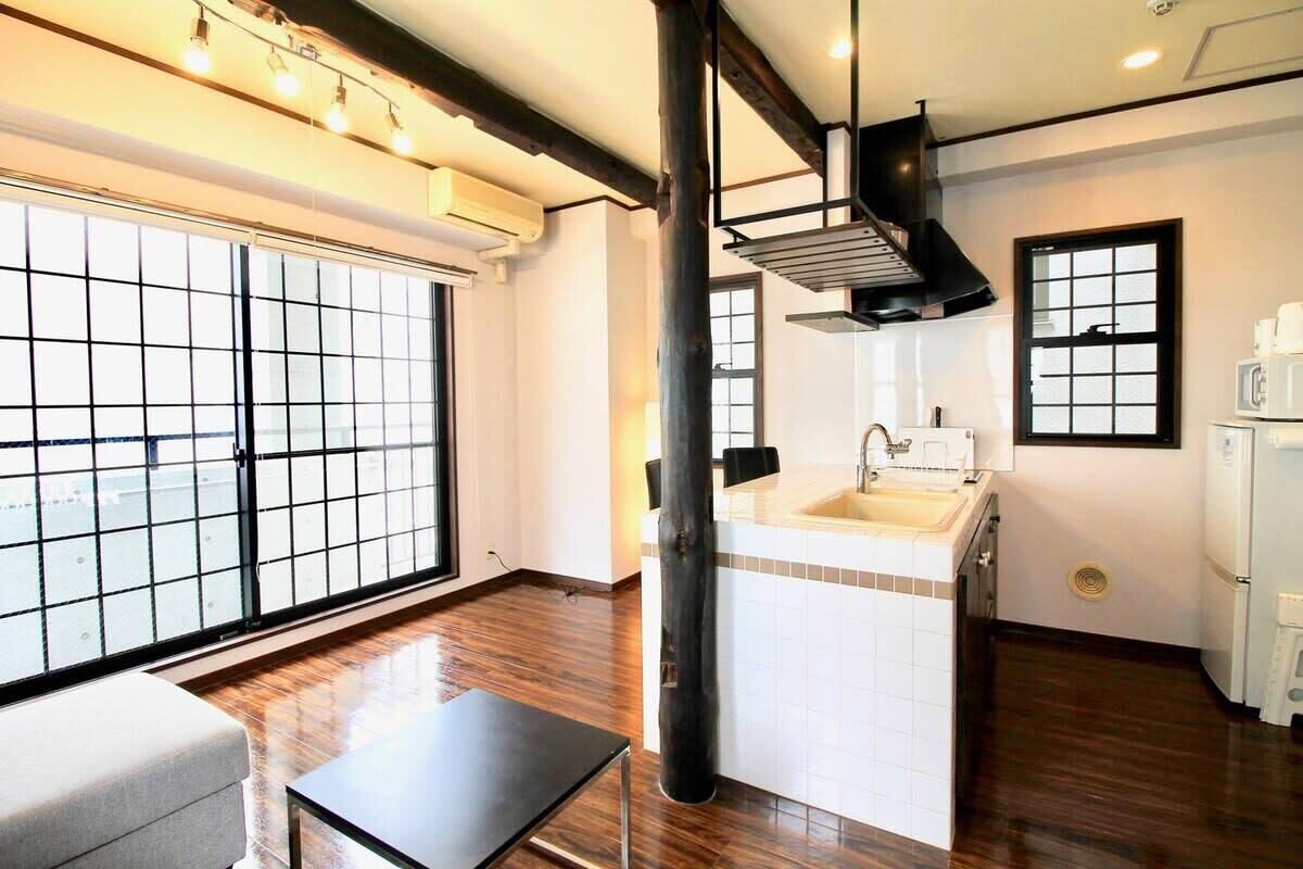 Fridge, microwave, stovetop, toaster