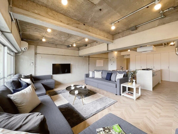 TV, offices - Up to 10p 1 min Peace Park, Wonderful huge house ! (Hiroshima City)