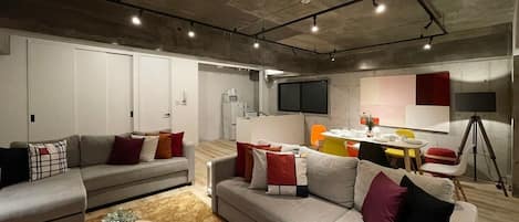 Télévision, espaces bureaux