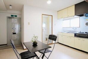 Dining - Best location ! 1 min walk to Peace Park Dome -701 (Hiroshima City)