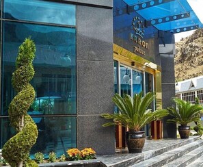 Front of property - Karon Palace (Kalaikhum)