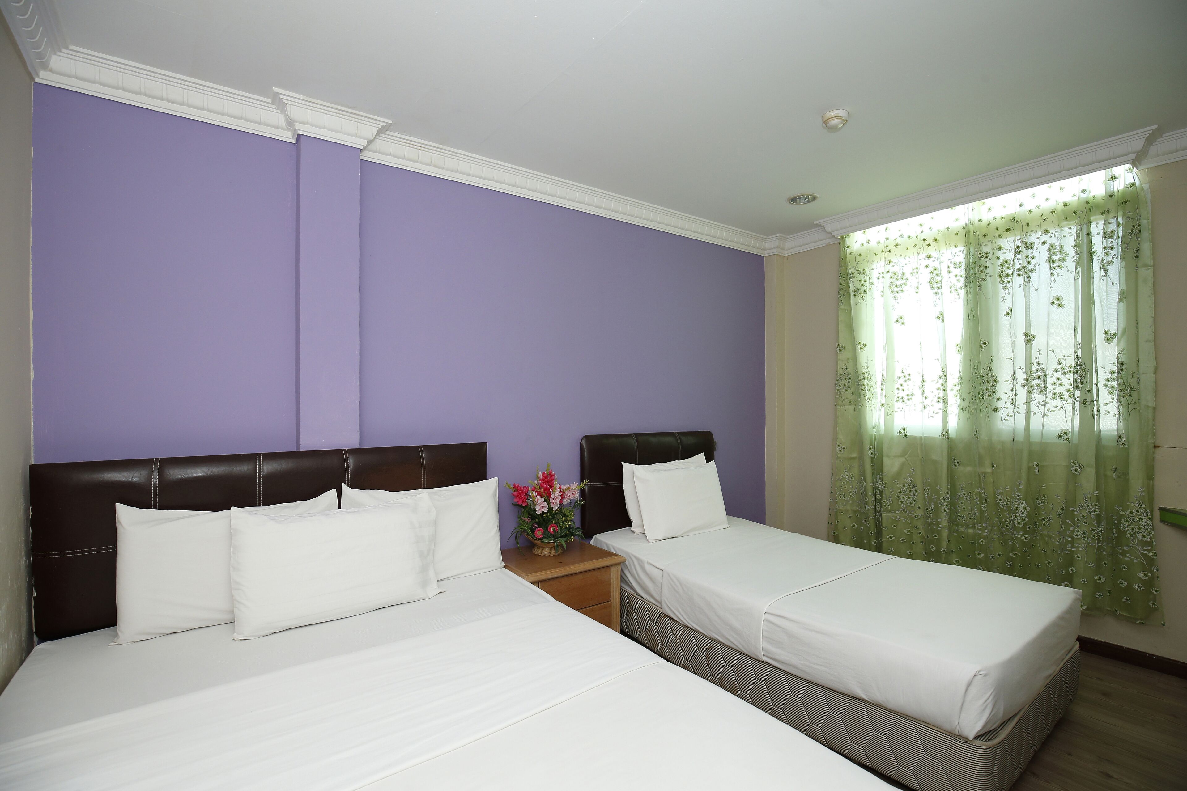 basic triple room | free wifi