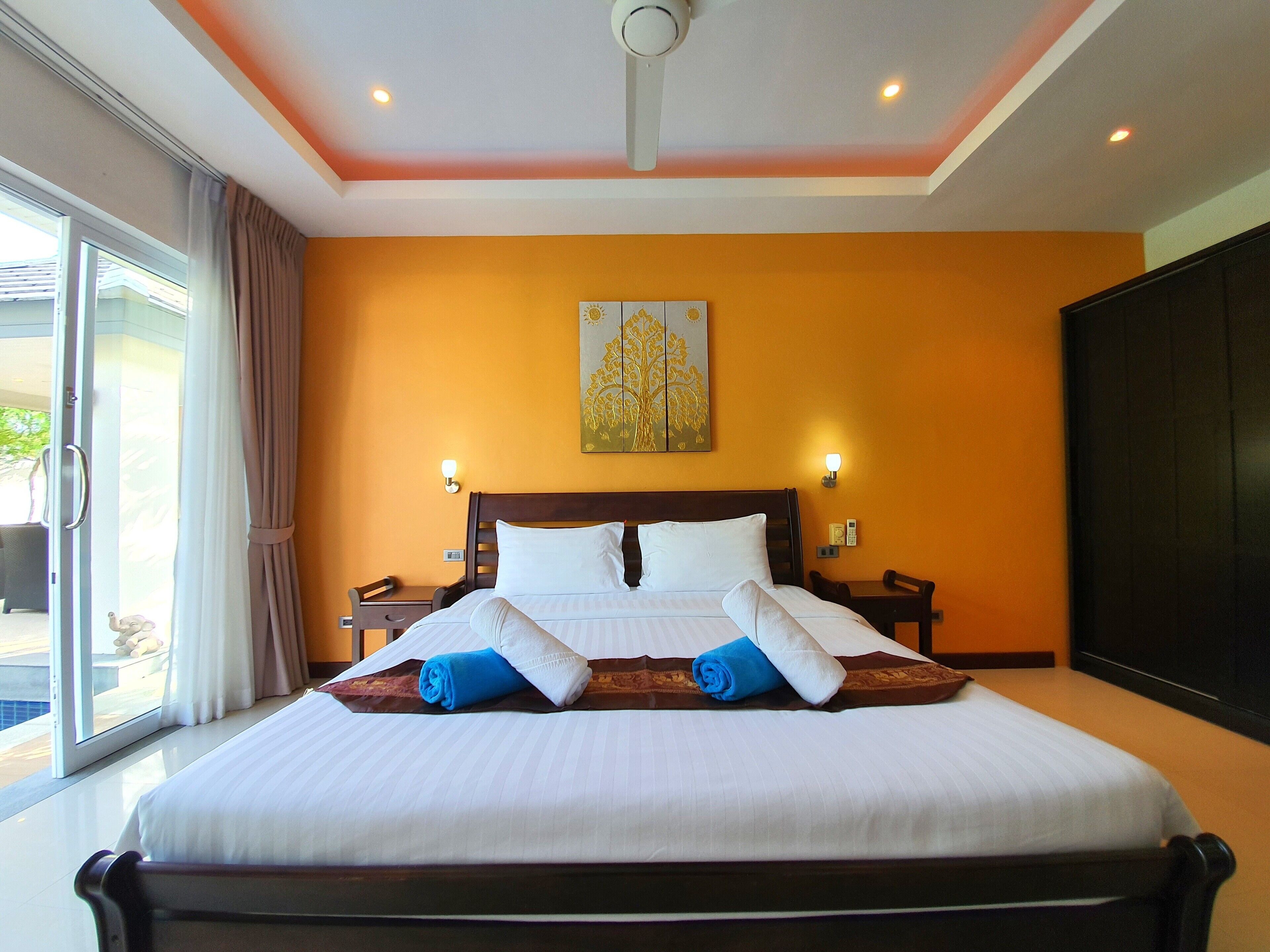 2 bedrooms, in-room safe, free WiFi, bed sheets