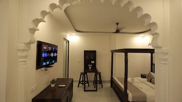 Deluxe Suite | Soundproofing