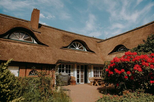 Exterior detail - Landhaus Kurzenmoor (Seester)