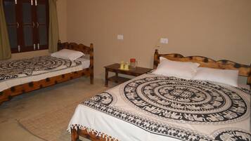 Standard Double or Twin Room, 1 Bedroom, Garden View | Premium bedding, memory foam beds, iron/ironing board, free WiFi