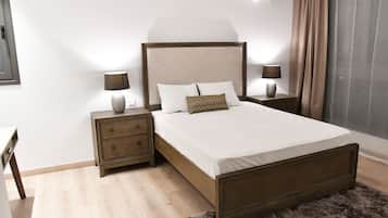 1 chambre, rideaux occultants, chambres insonorisées