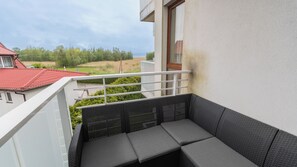 Studio (25) | Balcony view