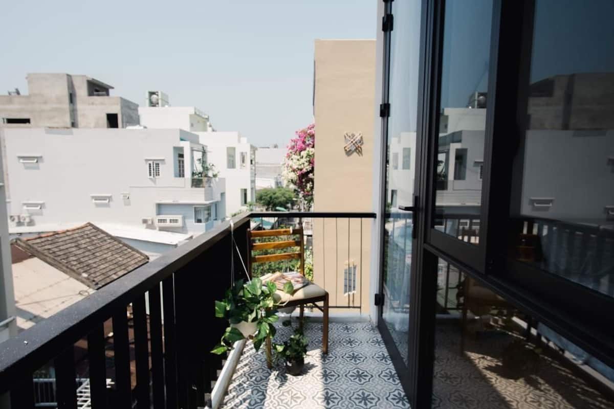 Premier Studio | Terrace/patio