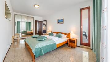Appartement (78) | Een strijkplank/strijkijzer, gratis wifi, beddengoed