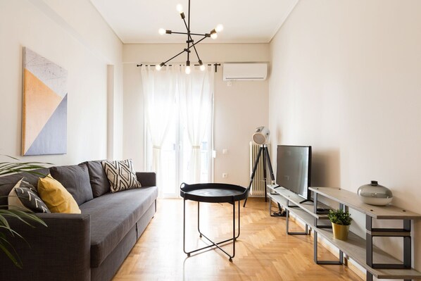 Apartment | Living area