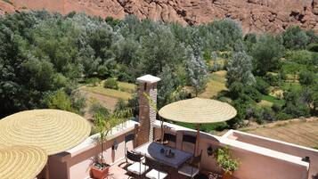 Desayuno buffet (MAD 100 por persona)