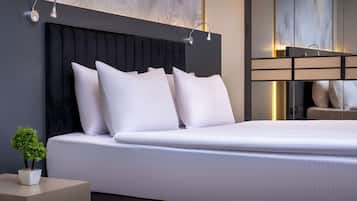 Chambre Standard, 1 lit double, accessible aux personnes à mobilité réduite (Walk-in Shower)