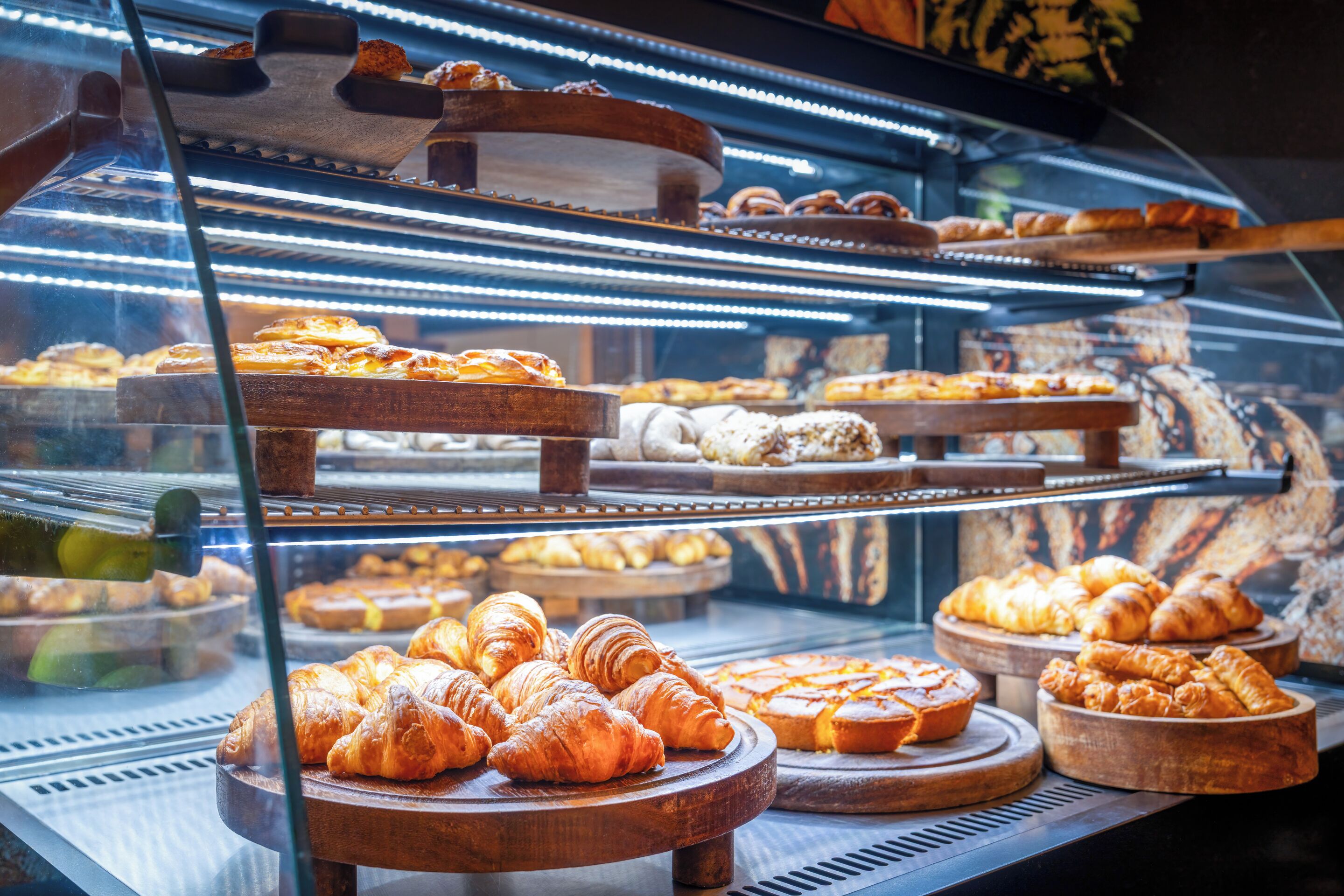 Petit déjeuner buffet servi tous les jours en supplément