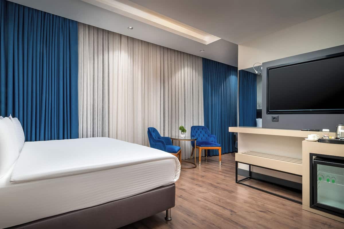 Junior Suite, 2 Double Beds, Non Smoking