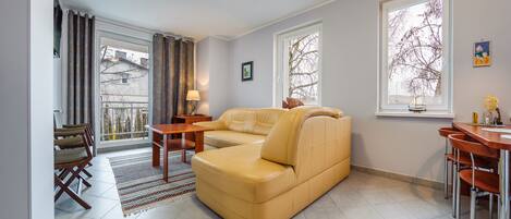 Appartamento (D 12) | Area soggiorno | TV a schermo piatto