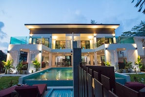 Front of property – evening/night