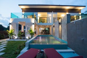 Front of property – evening/night
