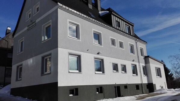 Fassade der Unterkunft