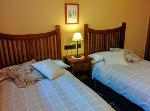 Bed sheets - Casa Rural Los Doce Robles (Campillo de Ranas)