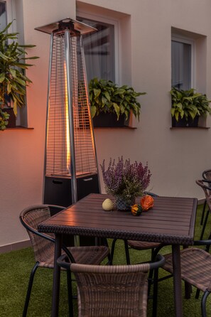 Terrace/patio - Tailor Hotel Sport & Conference (Morag)