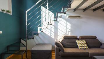 Smart TV, Netflix, streaming services