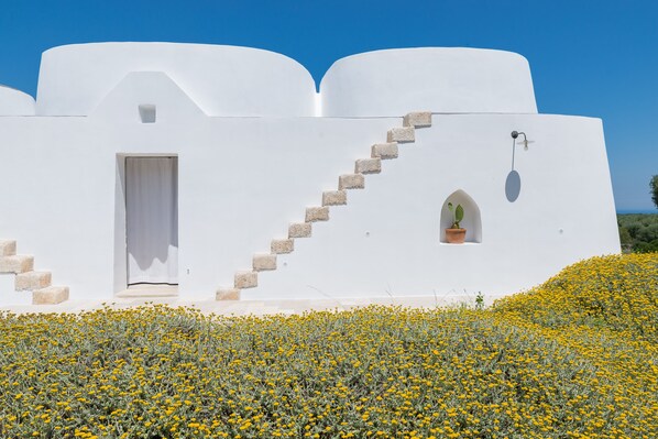 Front of property - Dimora Il Calaprico by Wonderful Italy (Ostuni)